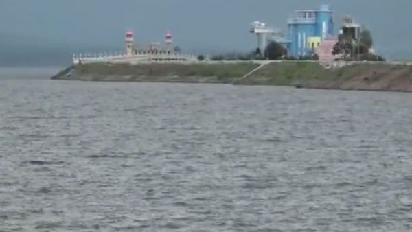 இன்னும் ஒரு அடி தான்.. கடல் போல் காட்சியளிக்கும் பவானிசாகர் அணை.. விவசாயிகள் ஹேப்பி