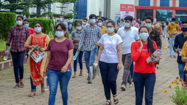 இந்து சமய அறநிலையத்துறை சார்பில் 4 கலை, அறிவியல் கல்லூரிகளில் மாணவர் சேர்க்கை