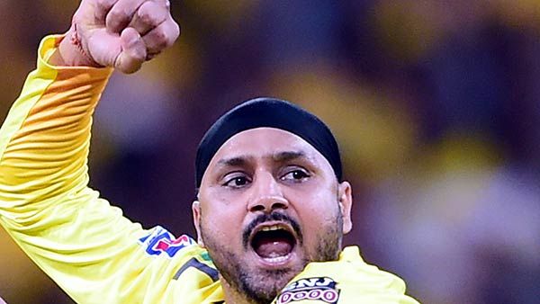 ரகிட ரகிட.. தமிழ் மக்களோட ராஜாவா நாங்க வாழுறோம்.. கண்டிப்பா ஐபிஎல்லை ஆளுவோம்- ஹர்பஜன் ட்வீட்