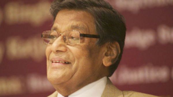 தனிமைப்படுத்திக் கொண்ட...மத்திய அரசு தலைமை வழக்கறிஞர்...கேகே வேணுகோபால்!!