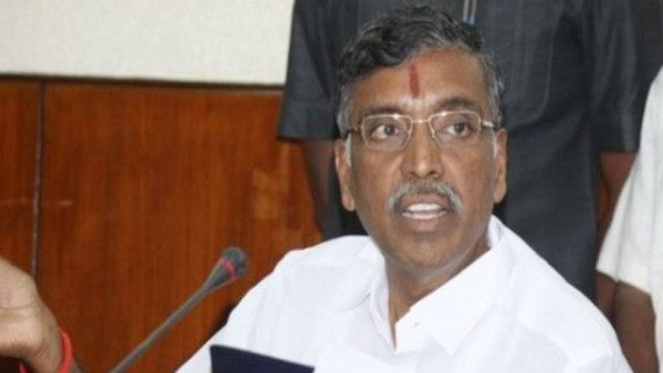 அரியர் தேர்வு ரத்து:சூரப்பா பேச்சுக்கு.. அமைச்சர் அன்பழகன் கடும் எதிர்ப்பு..பொய் பரப்புவதாக புகார்!