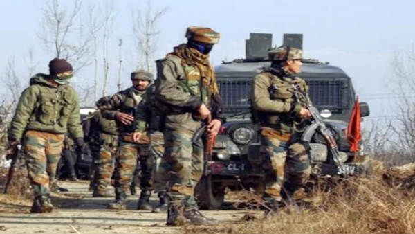 416 பாக்கெட்டுகள்.. 52 கிலோ 