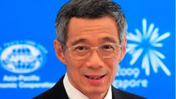 வேலைவாய்ப்புகளில் வெளிநாட்டினருக்கான கதவுகளை அடைத்துவிட மாட்டோம்: சிங்கப்பூர் பிரதமர் லீ சியான் லூங்