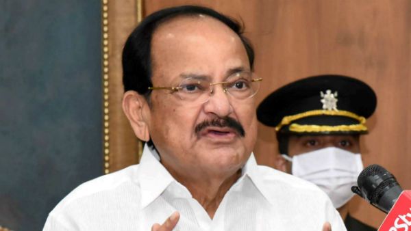 மொழி திணிப்பு, எதிர்ப்பு கூடாது- இந்தி பேசும் மாநிலங்கள் பிற மொழி கற்க வேண்டும்: வெங்கையா நாயுடு