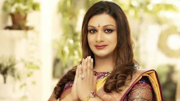 காங்கிரஸில் அடுத்த விக்கெட் காலி... கட்சி தாவுகிறாரா அப்சரா ரெட்டி... காரணம் என்ன..?