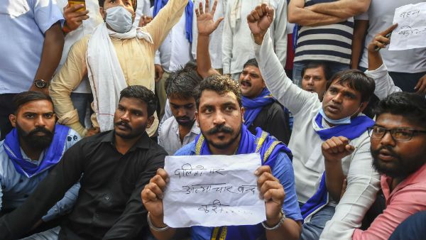 ஹத்ராஸ் பெற்றோருக்கு ஒய் பிளஸ் பாதுகாப்பு தர முடியுமா? எங்க கூட கூட்டிகிட்டு போகவா? பீம் ஆர்மி