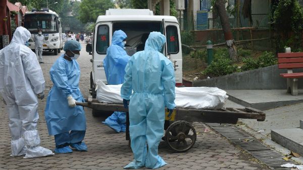 தமிழகத்தில் கொரோனாவுக்கு இன்று மட்டும் 49 பேர் பலி!