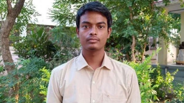 நீட் தேர்வில் சாதனை-மருத்துவ படிப்புக்கு ஃபீஸ் கட்ட முடியாமல் ஜீவித்குமார் தவிப்பு-கட்சிகள் உதவுமா?