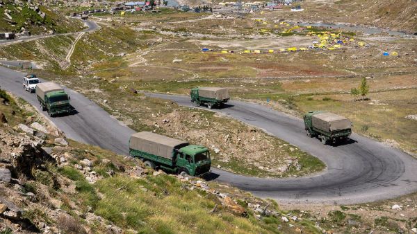 லடாக் எல்லையில்.. இந்திய-சீன வீரர்கள் மீண்டும் உரசல்?.. வெளியான தகவல்.. இந்திய ராணுவம் மறுப்பு!