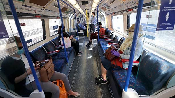 கொரோனா லாக்டவுனால் இங்கிலாந்தில் மும்மடங்காக அதிகரித்த மன அழுத்தம் - எச்சரிக்கும் ஆய்வு