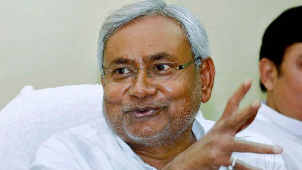 சிறந்த முதல்வர் என பெயர் பெற்ற நிதிஷுக்கா இந்த நிலை.. டைம்ஸ் நவ் சி வோட்டரில் பின்னடைவு