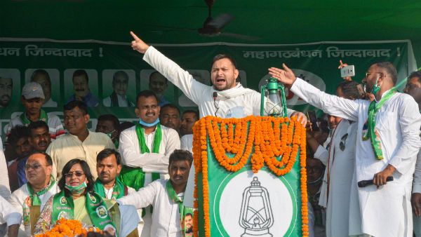 பீகார் முதல் கட்ட வாக்குப் பதிவு: 30% வேட்பாளர்கள் மீது கொலை, கொள்ளை, பலாத்கார வழக்குகள்!