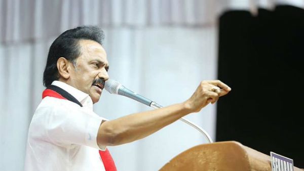 எதிர்க்கட்சிகள் அரசியல் செய்யாமல் அவியலா செய்யும்?.. முதல்வருக்கு ஸ்டாலின் நறுக் கேள்வி