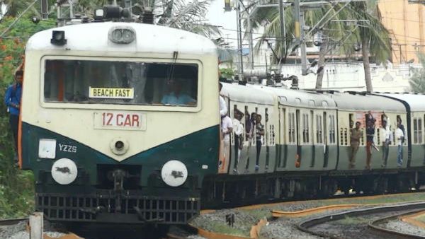 சென்னை புறநகர் மின்சார ரயில்களில் பொதுமக்கள் பயணித்தால் அபராதம்.. ரயில்வே எச்சரிக்கை