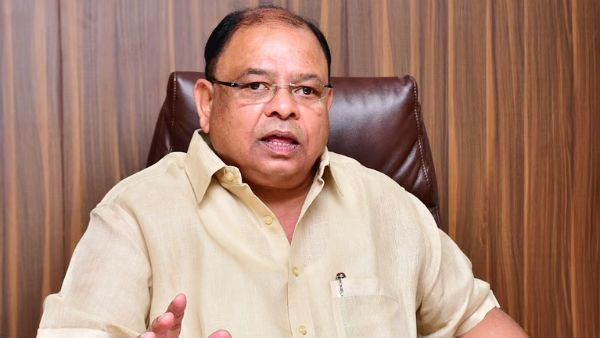 அமமுக பொருளாளர் வெற்றிவேல் மறைவு செய்தியால் அதிர்ச்சி- துணை முதல்வர் ஓபிஎஸ், மு.க.ஸ்டாலின் இரங்கல்