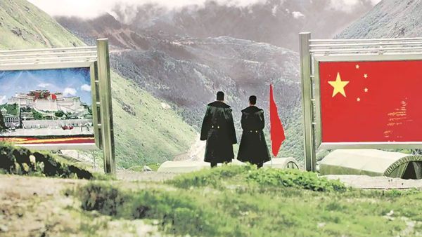 எங்கள் நாட்டில் சீனா ஊடுருவி ஆக்கிரமிப்பு கிராமத்தை உருவாக்கவில்லை: இந்தியாவுக்கான பூட்டான் தூதர்