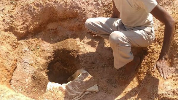 200 அடி ஆழ்துளை கிணற்றில் விழுந்த 3 வயது சிறுவன்.. விரைந்தது ராணுவம்! சோகத்தில் கிராமம்