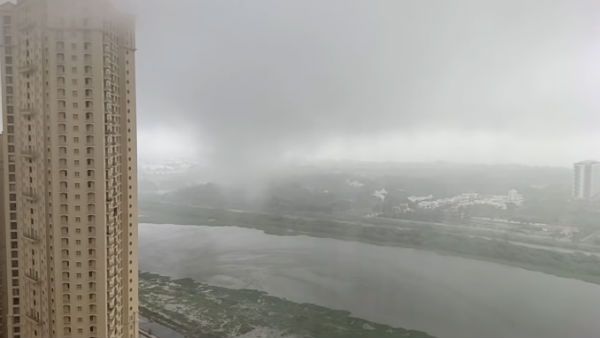 வாவ்.. சென்னை பக்கிங்காம் கால்வாயில் அரிதான சிறிய சூறாவளி.. வீடியோ வெளியிட்ட வெதர்மேன்