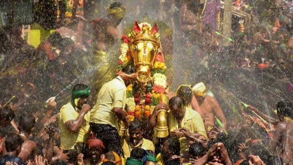 பிளாஷ் பேக் 2020: வைகையில் இறங்க வராத கள்ளழகர்... காத்திருக்கும் மதுரை மக்கள்