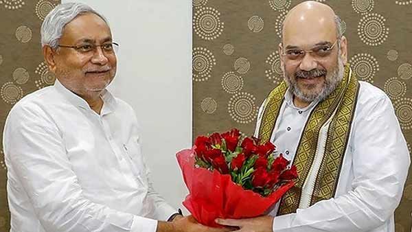 தனித்து விடப்படுவோம்.. வாய்ஸ் இல்லாத நிதிஷுக்கு முதல்வர் பதவியை தருவது ஏன்? அமித் ஷாவின் ராஜதந்திரம்