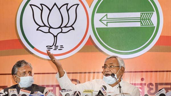 சொன்ன சொல்லை காப்பாற்றும் பாஜக.. நிதிஷ் குமார்தான் பீகார் முதல்வர்.. உறுதியாக அறிவித்த சுஷில் மோடி!