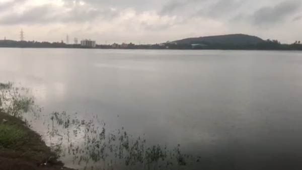 காஞ்சிபுரம் , செங்கல்பட்டில்.. விறுவிறுவென நிரம்பும் ஏரிகள்.. இதுவரை 140 ஃபுல்!