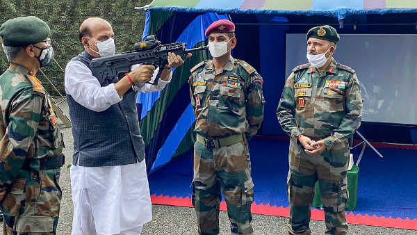 எல்லைக்குள் யாரும் நுழைய முயற்சிக்க மாட்டார்கள்.. ராஜ்நாத் சிங் சொன்ன மாஸ் காரணம்!