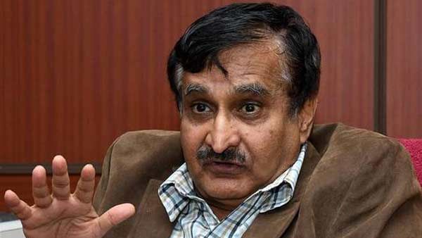 எந்த தவறும் செய்யாத எனக்கு எதிராக விசாரணை ஆணையமா? அதிர்ச்சி அளிக்கிறது.. அண்ணா பல்கலை சூரப்பா பேட்டி