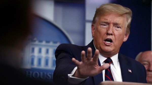 வாயை திறந்தாலே பொய்... டிரம்ப்புக்கு எதிராக ஒன்றிணைந்த அமெரிக்க ஊடகங்கள்.. நேரலை ஒளிபரப்பு 'கட்'