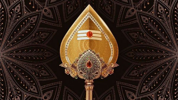  வீட்டில் வேல் வைத்து வழிபாட்டால் பில்லி, சூனியம், பெரும்பகை அகலும் - சக்தி வேல் மகிமை 