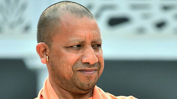 உபி முதல்வரை காலி செய்துவிடுவேன்.. மெசேஜ் அனுப்பிய 15 வயது சிறுவன்.. அதிரடியாக கைது செய்தது போலீஸ்