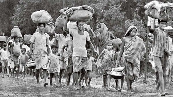 உருண்டோடிய 50 ஆண்டுகள்...இனப்படுகொலைக்காக இன்னமும் மன்னிப்பு கேட்காத பாக்... கொந்தளிக்கும் வங்கதேசம்