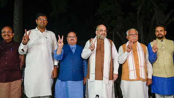 விவசாயிகள் போராட்டம் எதிரொலி- ஹரியானா உள்ளாட்சி தேர்தலில் பாஜக- ஜேஜேபி கூட்டணிக்கு பின்னடைவு