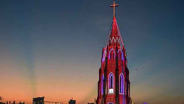 அன்பின் பிறப்பு.. அமைதியின் சொரூபம்..! 