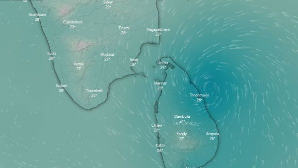 25கிமீ வேகத்தில் கரையை நெருங்கும் புரேவி புயல்.. இன்னும் சில மணி நேரம் தான்.. மிக பலத்த மழை பெய்யும்