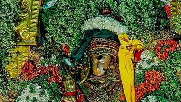  தொ.பரமசிவன் பார்வையில் மதுரை மீனாட்சி பட்டாபிஷேகமும் திருக்கல்யாணமும் 