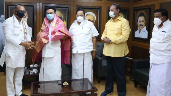 மு.க. ஸ்டாலினுடன் தினேஷ் குண்டுராவ் சந்திப்பு- ராகுல் காந்தியின் தமிழக பிரசார பயணம் குறித்து ஆலோசனை!