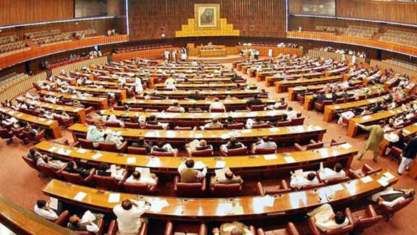 நேபாளத்தில் அரசியல் நெருக்கடி- ஆளும் கட்சிக்குள் அதிகார மோதல்- நாடாளுமன்றம் அதிரடியாக கலைப்பு!!