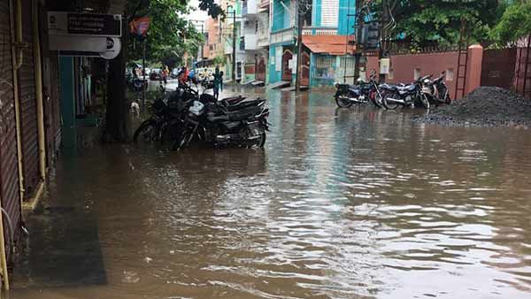 இன்று தமிழகமே சும்மா குளுகுளுனு இருக்கும்.. டிச. 15 தேதிக்கு பிறகும் நல்ல மழையிருக்கு!.. வெதர்மேன்