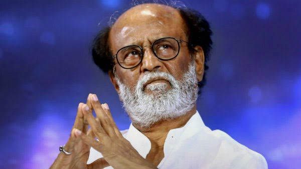 வீட்டுக்குள்ளே தனிமைப்படுத்திக் கொண்ட ரஜினிகாந்த்.. கண்ணை கட்டுதே கட்சி அறிவிப்பு!