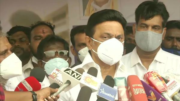 ரஜினி கட்சி தொடங்கி கொள்கைகளை அறிவிக்கட்டும்.. அப்புறமா கருத்து சொல்றேன்... மு.க.ஸ்டாலின்