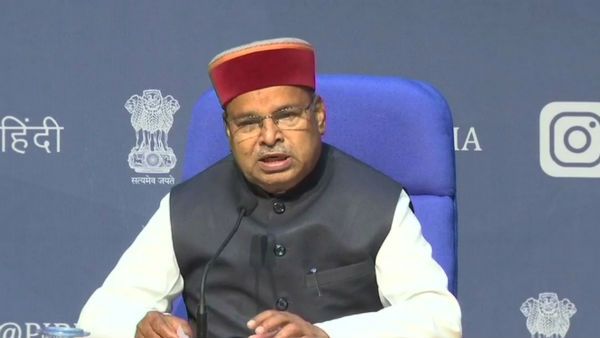 எஸ்.சி மாணவர்களுக்கு 5 ஆண்டுகளில் ரூ.59,000 கோடி கல்வி உதவித் தொகை- மத்திய அமைச்சரவை ஒப்புதல்