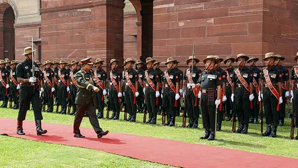 நாட்டின் 71ஆவது குடியரசு தின விழா... முதல்முறையாக அணிவகுப்பில் கலந்துகொள்ளும் வங்கதேச ராணுவம்