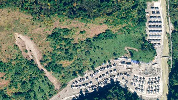 ஆளே இல்லாத 'செட்டப்' கிராமங்கள் - சீனாவின் தந்திர போர் யுக்தி!