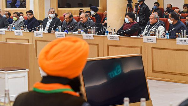 டெல்லியில் விவசாயிகள் போராட்டம்- மத்திய அரசுடன் இன்று 9-ம் கட்ட பேச்சுவார்த்தை