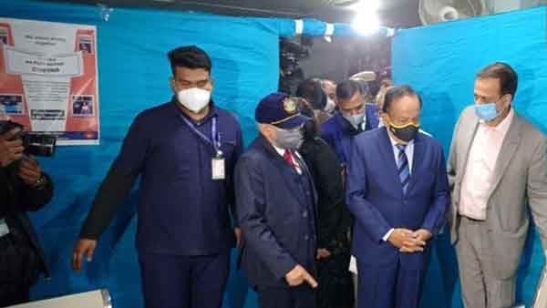 கொரோனா தடுப்பூசி குறித்த வதந்திகளை நம்பாதீர்... சுகாதாரத் துறை அமைச்சர் ஹர்ஷ் வர்தன்