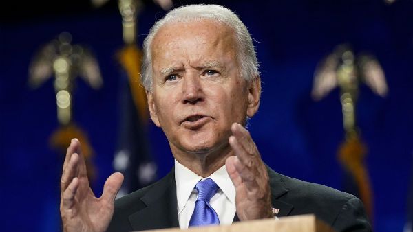 இஸ்லாமிய நாடுகளின் தடை முதல் மெக்ஸிகோ சுவர் வரை..டிரம்பின் உத்தரவுகளை முதல் நாளே காலி செய்யும் பைடன்