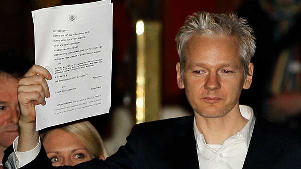 விக்கிலீக்ஸின் ஜூலியன் அசாஞ்சேவுக்கு ஜாமீன் வழங்கப் பிரிட்டன் நீதிமன்றம் மறுப்பு