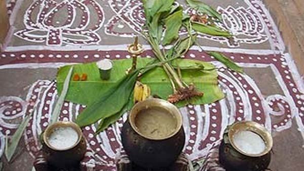 பொங்கல் பானையில் பொங்கும் பால் எந்த திசை நோக்கி வழிய வேண்டும் தெரியுமா