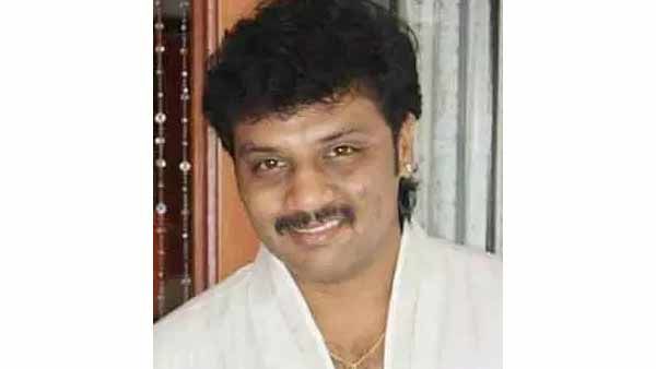 என்னாச்சு சித்திக்கு.. 